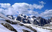 Panorama dal Passo Pradidali Alto verso Cimon della Pala e la Vezzana.