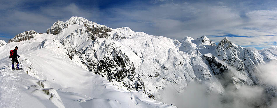 Dalla cresta di Cima Tellina verso il massiccio di Cima d'Asta