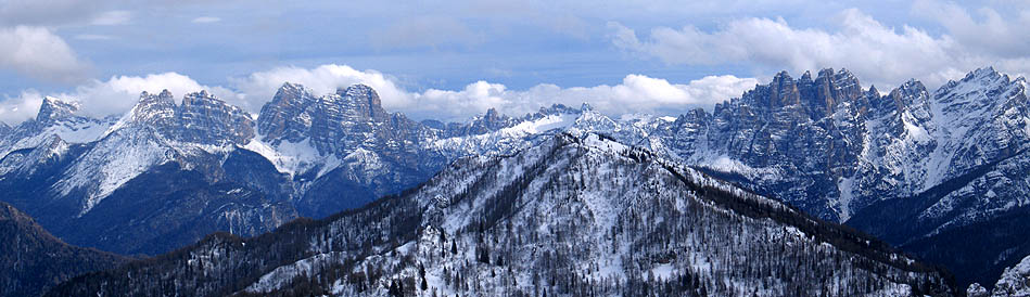 Dalla Forcella delle Sasse: panorama verso est/sud-est
