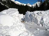 Il parcheggio presso Malga Sorgazza