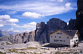 Rif. Cavazza al Pisciad mt. 2585.