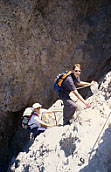 Andrea e Leda sulle corde della Val Setus.