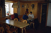 La sala da pranzo del Rifugio Europa.