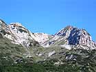 Il Rifugio Fraccaroli dal Rifugio Scalorbi